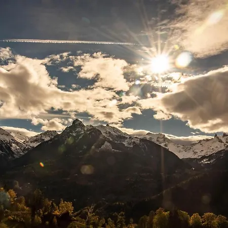 Julia * بارثولومابيرغ